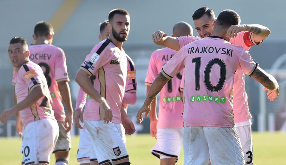 Il Palermo condannato alla Serie C Buttanissima Sicilia Il Palermo condannato alla Serie C Buttanissima Sicilia