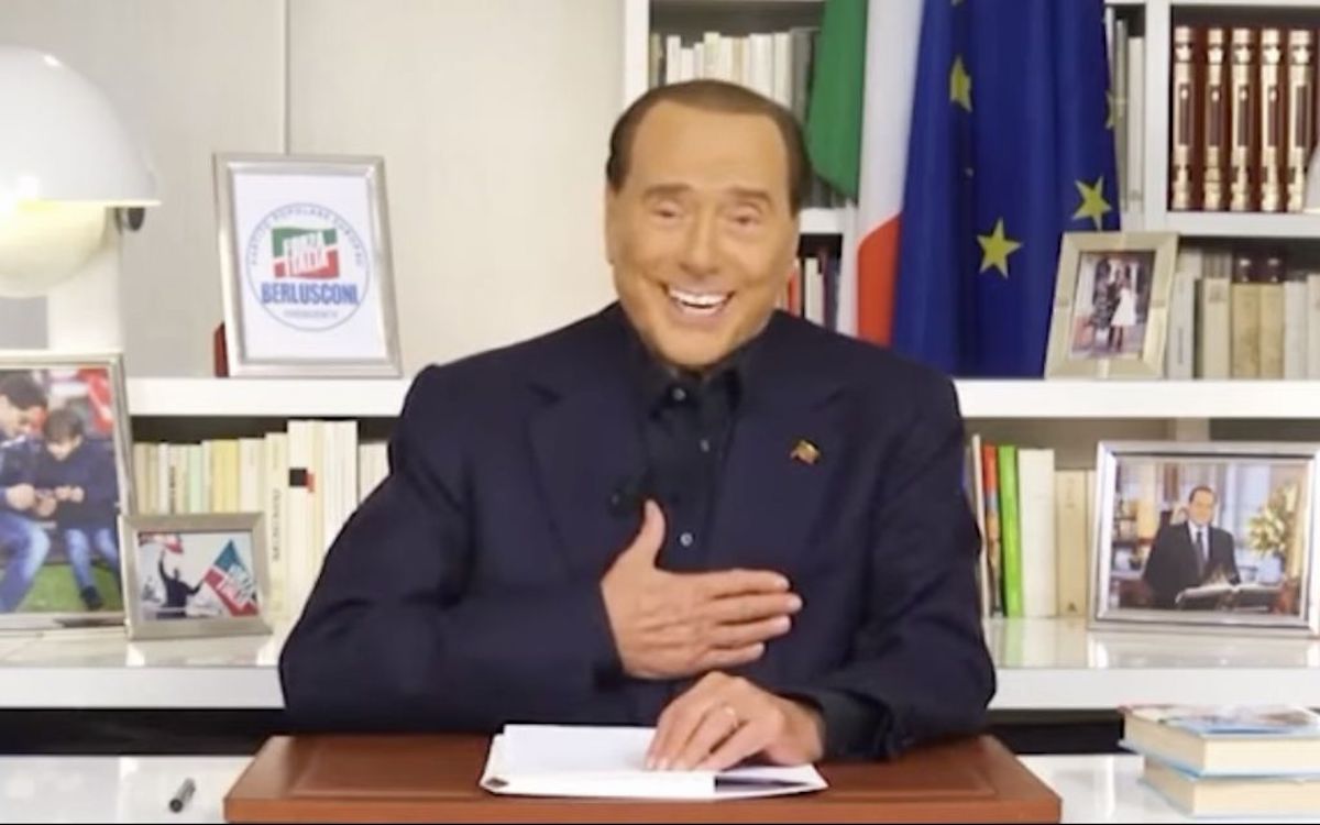Berlusconi è sbarcato su Tik Tok Siamo davvero all'età del ridicolo Buttanissima Sicilia