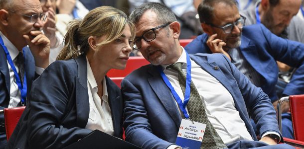 Giorgia scarica Delmastro, Bartolozzi e anche la Santanché